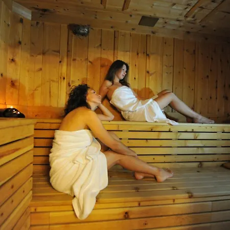 Excelsior Planet Hotel