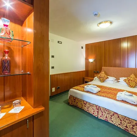 Otel Excelsior Planet